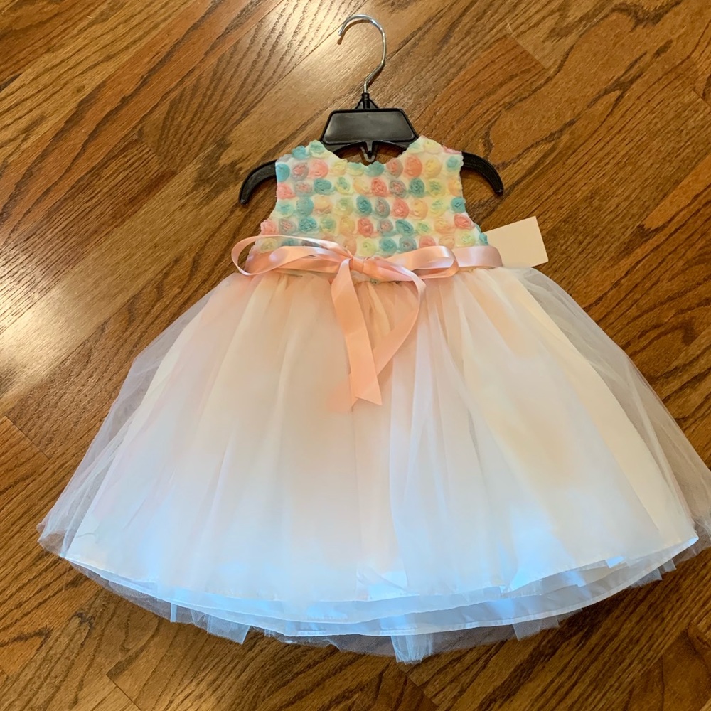 Gorgeous NWT Pippa & Julie Dress